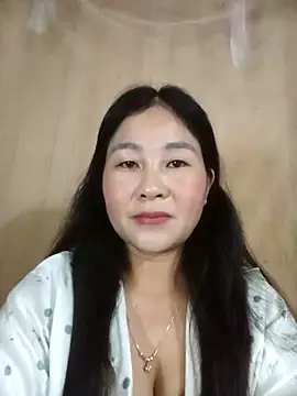 Snapshot of Dunk-namic chatting on 04.26.26 Dunk-namic online show from 04.26.26