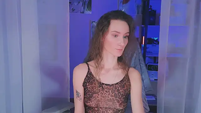 Snapshot of AriaLiko chatting on 02.22.26 AriaLiko online show from 02.22.26