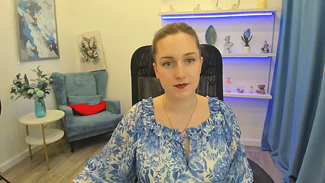 Snapshot of CaseyTerini chatting on 05.16.26 CaseyTerini online show from 05.16.26