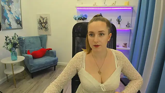 Snapshot of CaseyTerini chatting on 05.23.26 CaseyTerini online show from 05.23.26