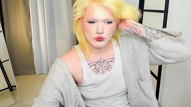 Snapshot of Lollita_Morgan chatting on 02.01.26 Lollita Morgan online show from 02.01.26