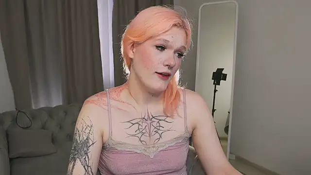 Snapshot of Lollita_Morgan chatting on 05.17.26 Lollita Morgan online show from 05.17.26