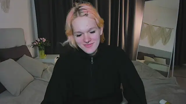 Snapshot of Lollita_Morgan chatting on 05.24.26 Lollita Morgan online show from 05.24.26