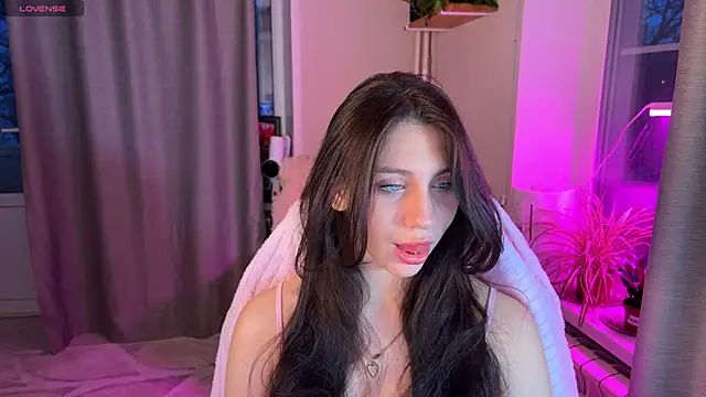 lunawho online show from 03.15.26