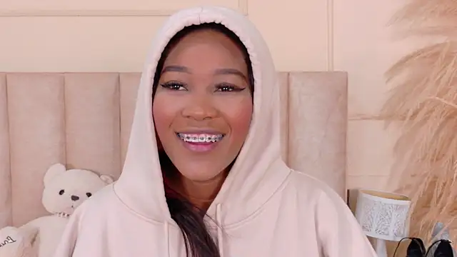 Snapshot of JosselynBrown chatting on 07.06.26 JosselynBrown online show from 07.06.26