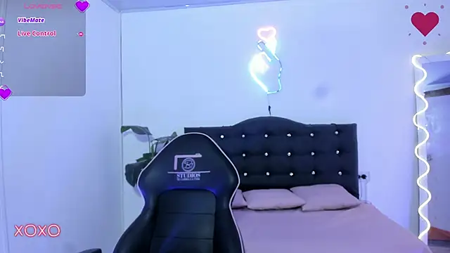 Snapshot of MILAH_TAY chatting on 02.05.26 MILAH TAY online show from 02.05.26