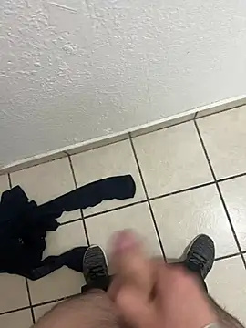 Snapshot of Tupapi696969q chatting on 02.10.26 Tupapi696969q online show from 02.10.26