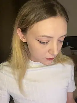 Leecey online show from 03.08.26