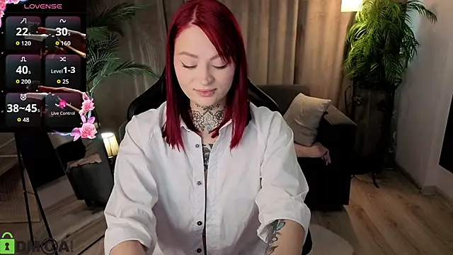 Snapshot of NicolBlow chatting on 03.04.26 NicolBlow online show from 03.04.26