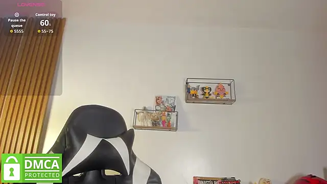 Snapshot of SebastianMaximoff_ chatting on 05.18.26 SebastianMaximoff online show from 05.18.26