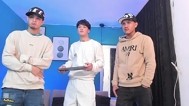 Snapshot of KingOfHeavens_2 chatting on 02.06.26 KingOfHeavens 2 online show from 02.06.26