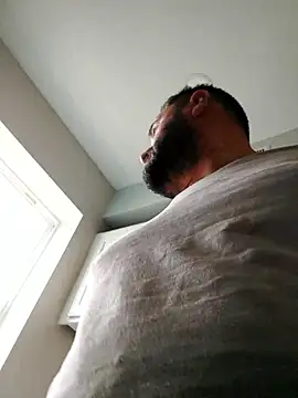 Snapshot of yolanda339 chatting on 03.02.26 yolanda339 online show from 03.02.26