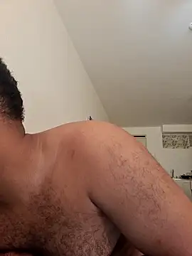 Snapshot of KLEYTON33 chatting on 02.05.26 KLEYTON33 online show from 02.05.26