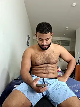 Snapshot of KLEYTON33 chatting on 02.13.26 KLEYTON33 online show from 02.13.26