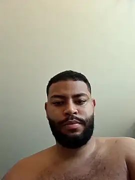 Snapshot of KLEYTON33 chatting on 02.15.26 KLEYTON33 online show from 02.15.26