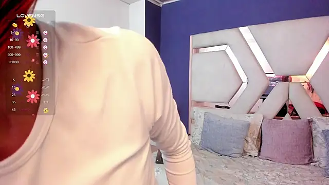 Sara Evaanns online show from 04.16.26