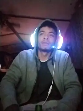 Snapshot of spooky425hd chatting on 02.14.26 spooky425hd online show from 02.14.26