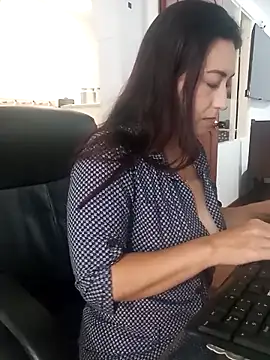 Snapshot of aliz963040 chatting on 02.03.26 aliz963040 online show from 02.03.26