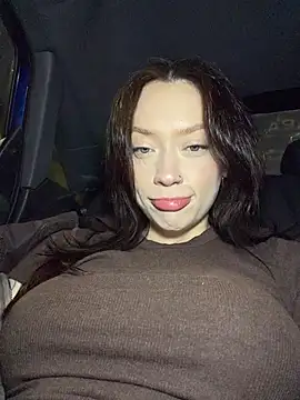 Snapshot of CityLynx chatting on 03.01.26 CityLynx online show from 03.01.26