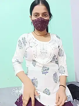 Snapshot of 18_year_old_girl chatting on 07.20.26 18 year old girl online show from 07.20.26