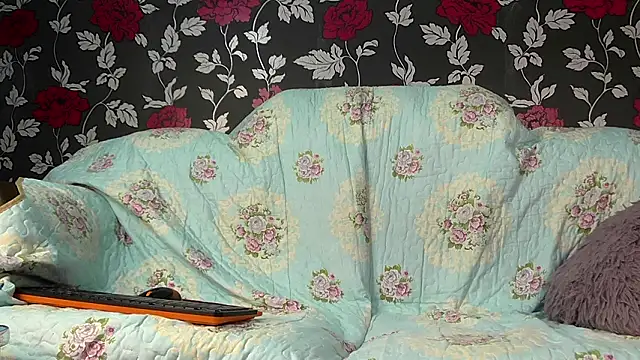 Snapshot of KlaraMuse chatting on 03.02.26 KlaraMuse online show from 03.02.26