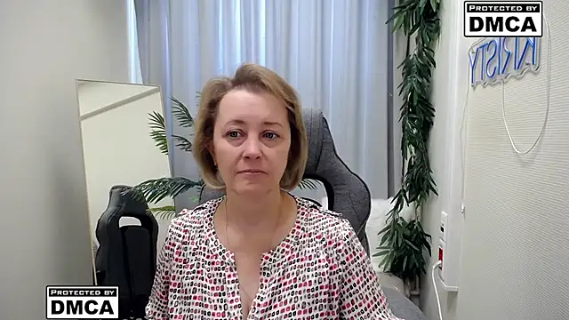 Snapshot of MONA_W chatting on 02.22.26 MONA W online show from 02.22.26