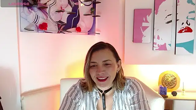 Snapshot of milfsecret69 chatting on 05.03.26 milfsecret69 online show from 05.03.26