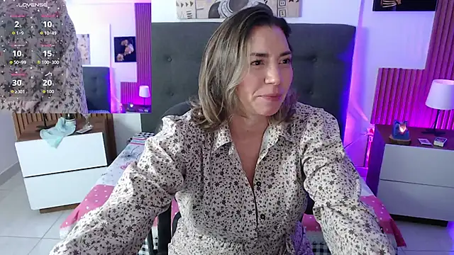 Snapshot of milfsecret69 chatting on 05.07.26 milfsecret69 online show from 05.07.26
