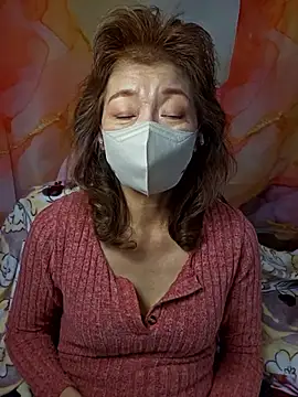 Snapshot of URAN429 chatting on 02.17.26 URAN429 online show from 02.17.26