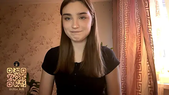 LissaBliss online show from 02.04.26