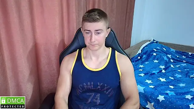 Snapshot of TodMusclePower9 chatting on 06.04.26 TodMusclePower9 online show from 06.04.26