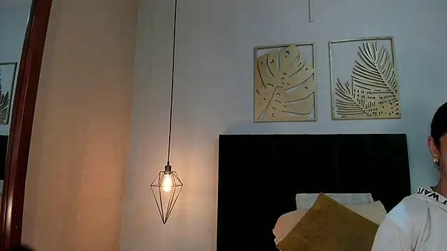 Snapshot of CelesteQueeen chatting on 05.01.26 CelesteQueeen online show from 05.01.26