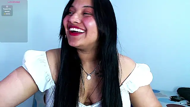 Snapshot of emily-rousee- chatting on 03.01.26 emily-rousee- online show from 03.01.26