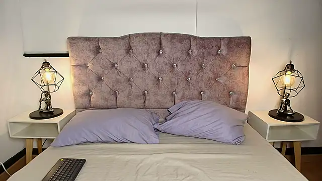 Snapshot of Ruby_Rouge_ chatting on 05.19.26 Ruby Rouge online show from 05.19.26