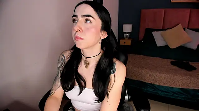 Snapshot of Luna_tagliaferri chatting on 05.01.26 Luna tagliaferri online show from 05.01.26