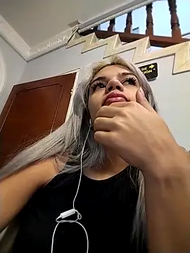 Snapshot of AlanaHouston chatting on 02.28.26 AlanaHouston online show from 02.28.26