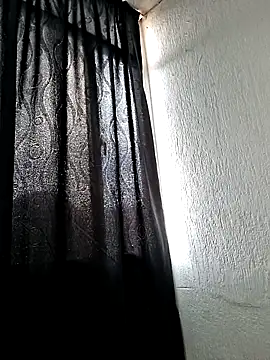 Snapshot of the_lagoon_girl chatting on 02.14.26 the lagoon girl online show from 02.14.26