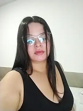 Snapshot of SamanthaStonee chatting on 02.24.26 SamanthaStonee online show from 02.24.26