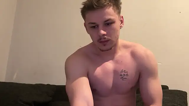 Snapshot of Lucas328706 chatting on 02.13.26 Lucas328706 online show from 02.13.26