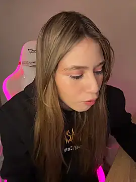 Snapshot of romyamo chatting on 04.08.26 romyamo online show from 04.08.26