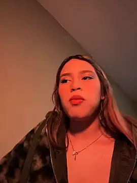Snapshot of romyamo chatting on 04.20.26 romyamo online show from 04.20.26