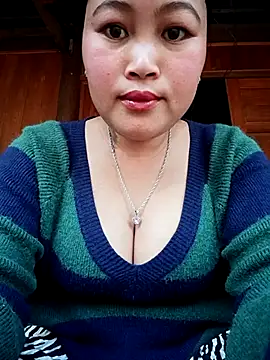 Snapshot of Mayly_Sweet chatting on 02.13.26 Mayly Sweet online show from 02.13.26