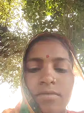 Snapshot of Gungun_thakur chatting on 02.05.26 Gungun thakur online show from 02.05.26