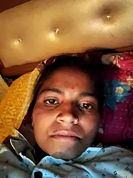 Snapshot of Gungun_thakur chatting on 02.16.26 Gungun thakur online show from 02.16.26