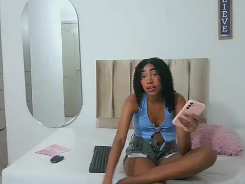 Yizz laan online show from 02.28.26