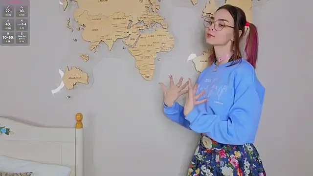 Snapshot of EddieChery chatting on 02.19.26 EddieChery online show from 02.19.26