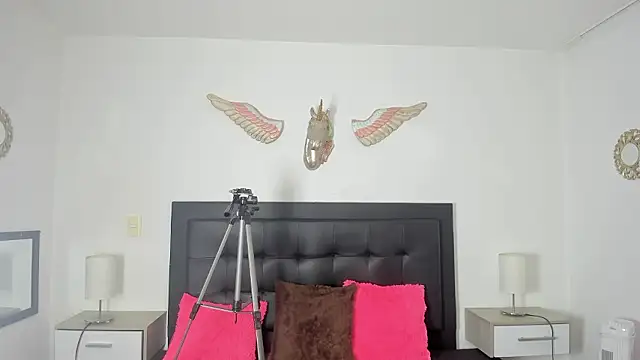 Snapshot of Karla_94 chatting on 03.01.26 Karla 94 online show from 03.01.26