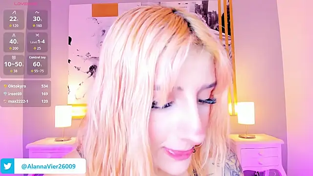 Snapshot of AlannaViera chatting on 07.10.26 AlannaViera online show from 07.10.26