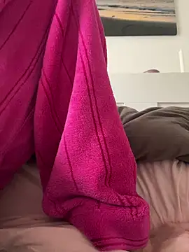 Snapshot of SexyRusalka chatting on 02.22.26 SexyRusalka online show from 02.22.26