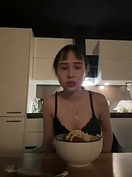 Snapshot of Just-Lilly chatting on 02.02.26 Just-Lilly online show from 02.02.26